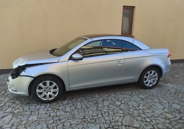 Volkswagen Eos cena 13800 przebieg: 194000, rok produkcji 2010 z Szamotuły małe 326